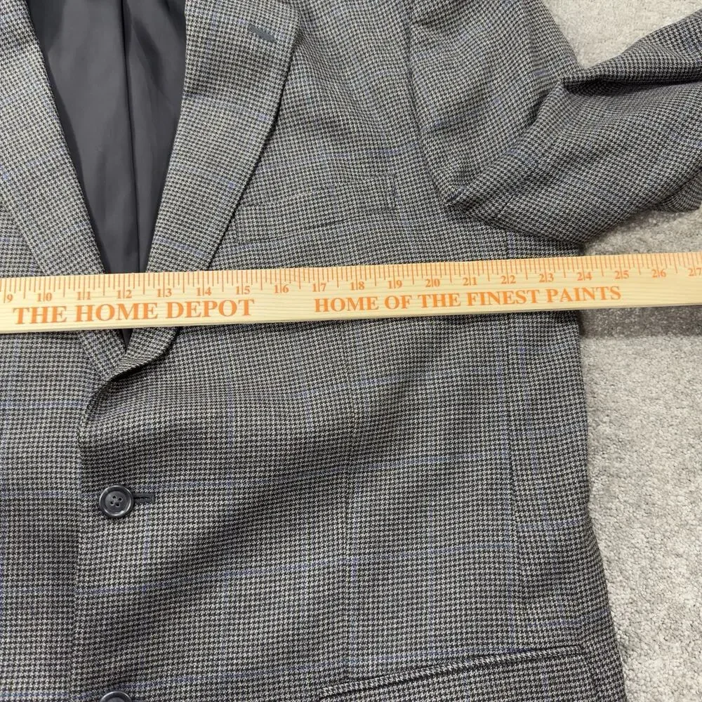 Jos A Bank Traveler Sport Coat Men's 46L Tailored Fit Gray Plaid Wool Two Button